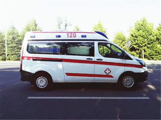 苏尼特右救护车出租服务案例6
