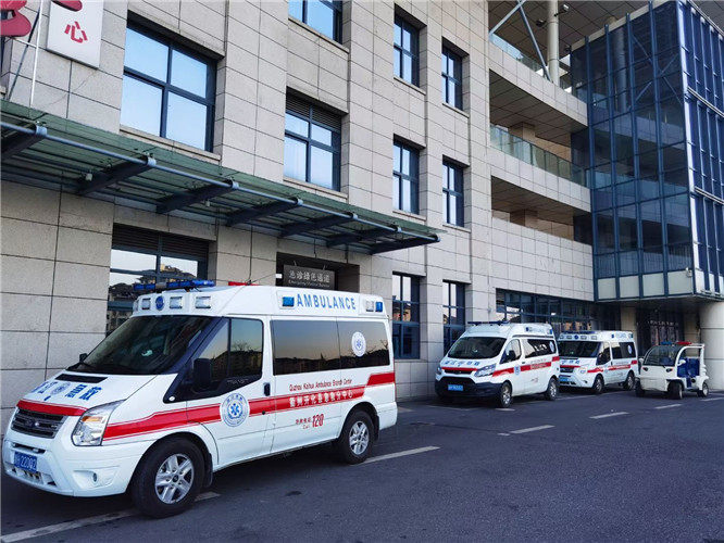 苏尼特右救护车出租服务案例4