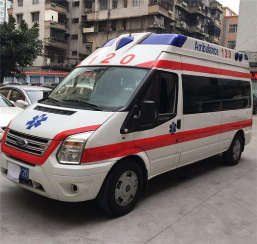 苏尼特右信赖我们的救护车出租,让转院不再艰难